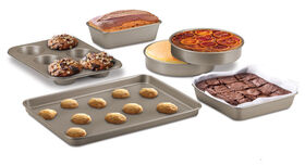 Cuisinart 6-Piece Non-Stick Bakeware Set