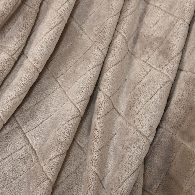 Nemcor Recycled Textured Blanket (Queen) - Taupe