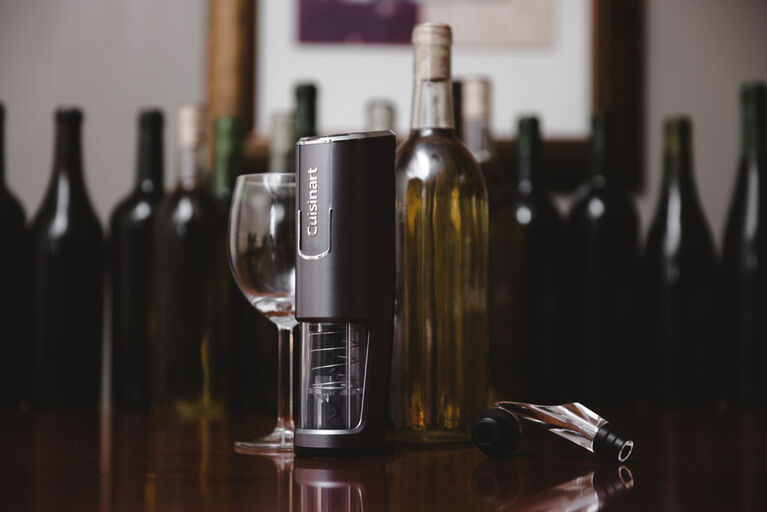 Cuisinart Evolutionx Cordless Rechargeable 4-In-1 Wine Center
