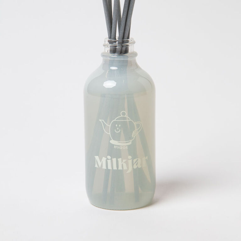 Milk Jar Candle Co. Hygge 4 Oz Reed Diffuser