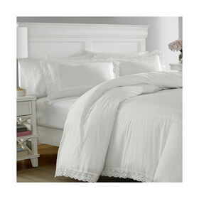 Laura Ashley Annabella 3 Pc Double/Queen Duvet Cover Set. White lace accent on white ground. F/Q