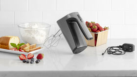 Cuisinart Evolutionx Cordless Rechargeable 5-Speed Hand Mixer