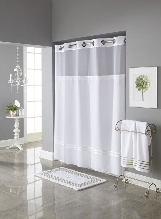 Hookless Escape Shower Curtain, 71X74" White