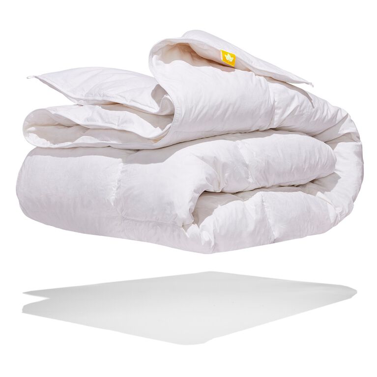 Canadian Down & Feather Queen White Feather & Down Duvet, Regular weight
